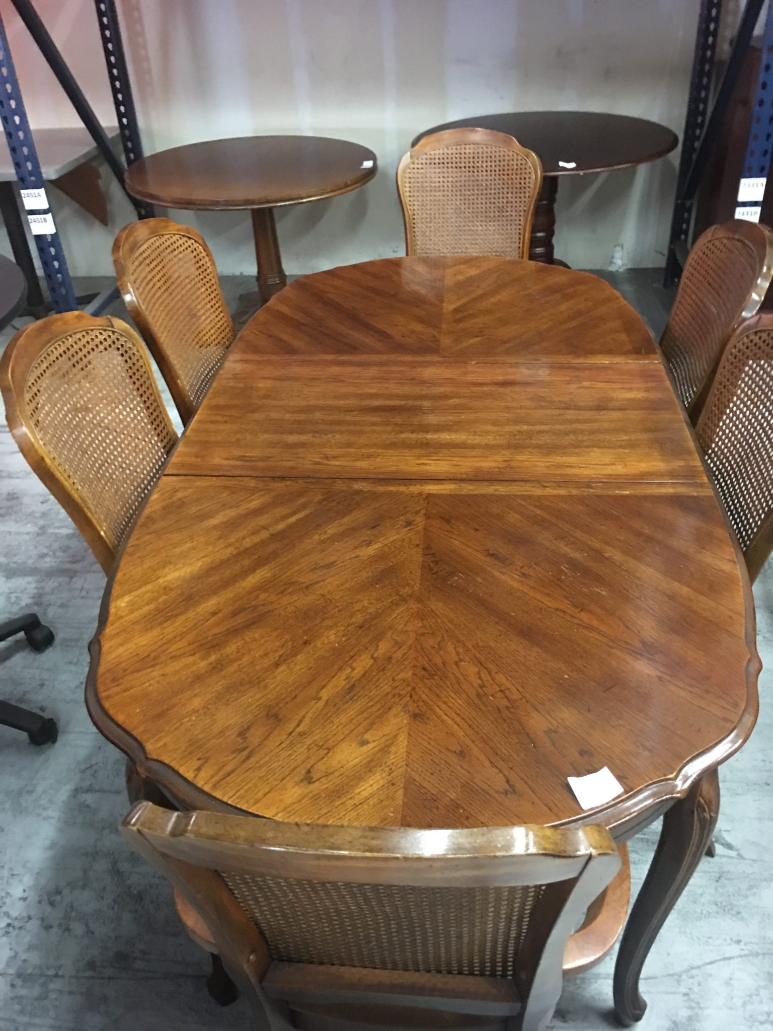 Used Dining Table with 6 Chairs